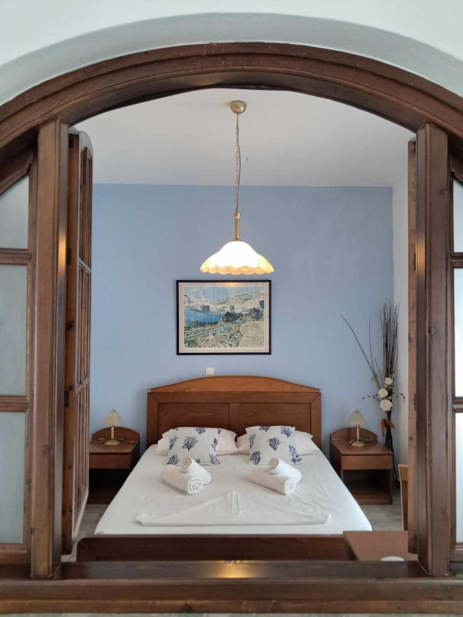 קרבוסטאסי יוון Aegean Star Hotel מראה חיצוני תמונה